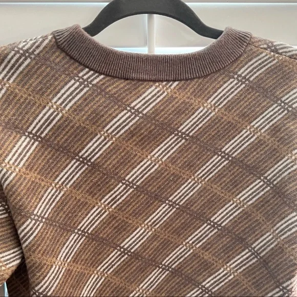 Ann Taylor Sweater - Picture 8 of 12